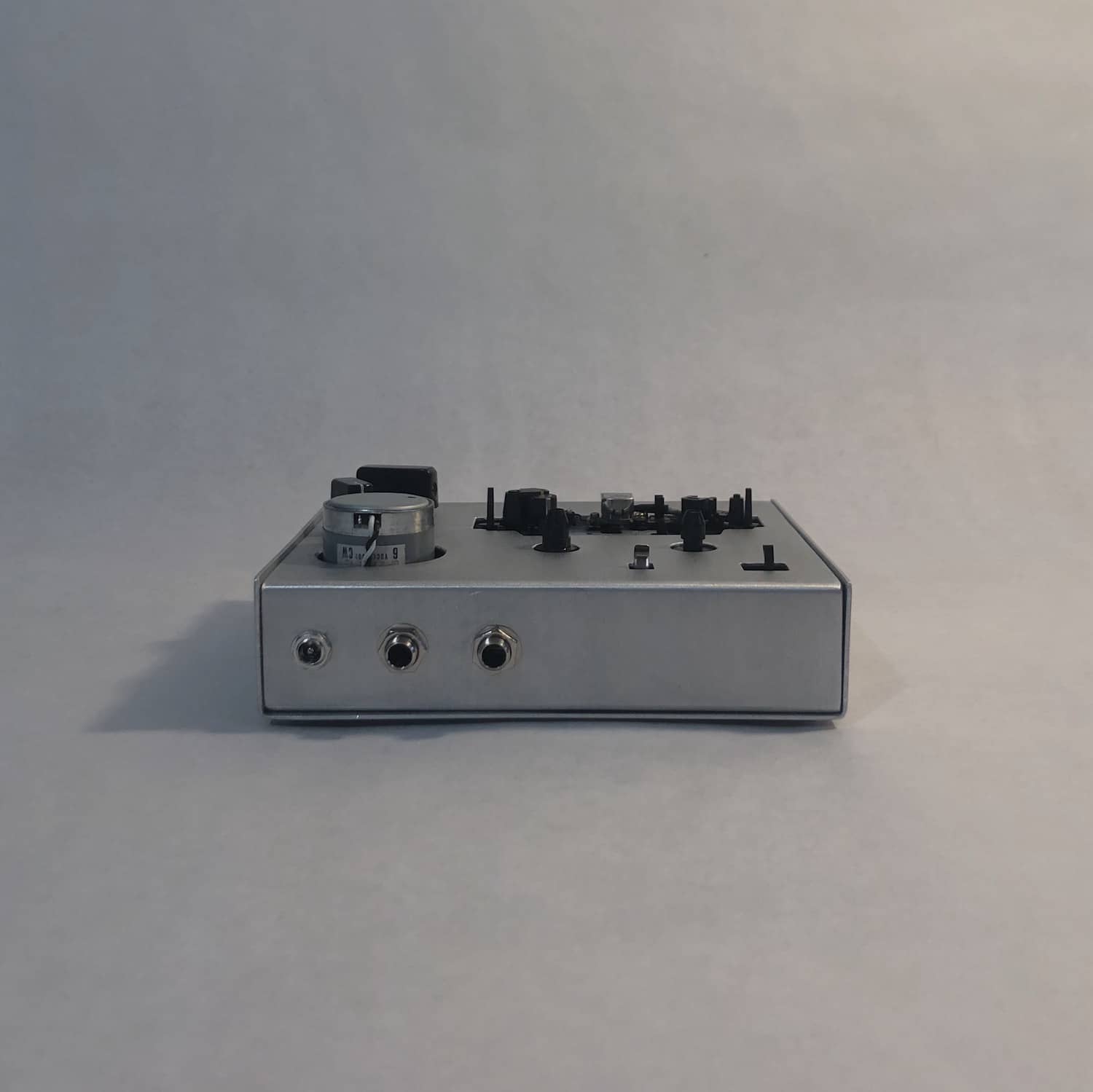 img/works/cassette/recorder-top.jpg