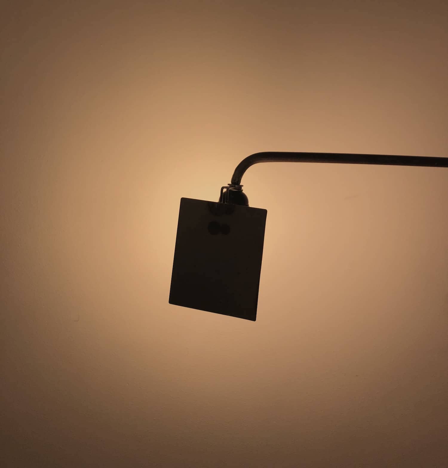 img/works/wall-lamp/lamp-close.jpeg